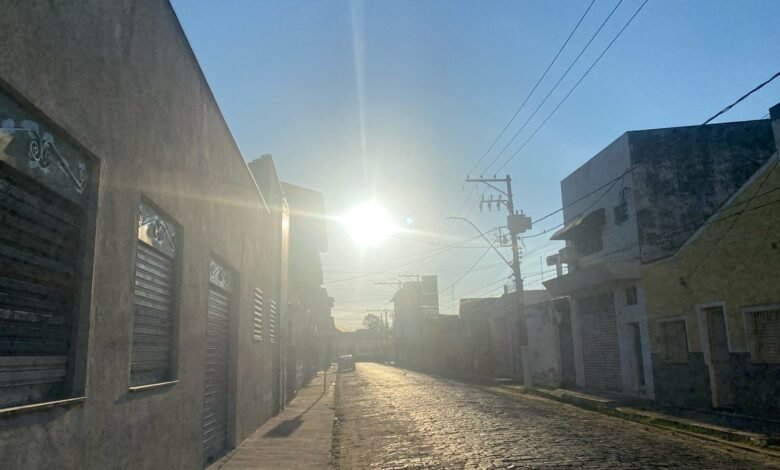 Sudeste e Centro-Oeste ficam mais quentes Sudeste e Centro-Oeste ficam mais quentes