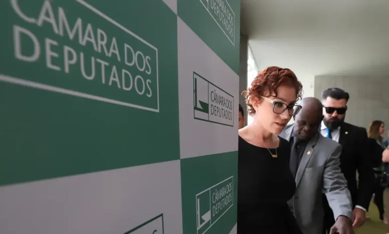STF julga recurso de Carla Zambelli para anular condenação | ac24horas STF julga recurso de Carla Zambelli para anular condenação | ac24horas