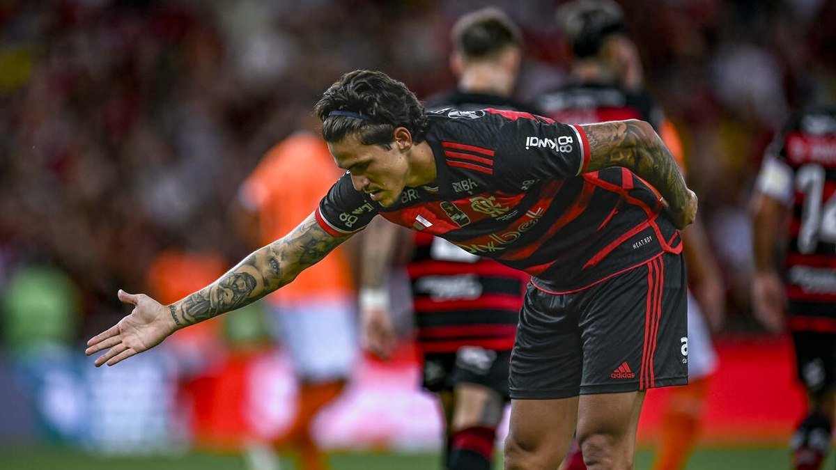 Globo negocia volta dos direitos do Campeonato Carioca