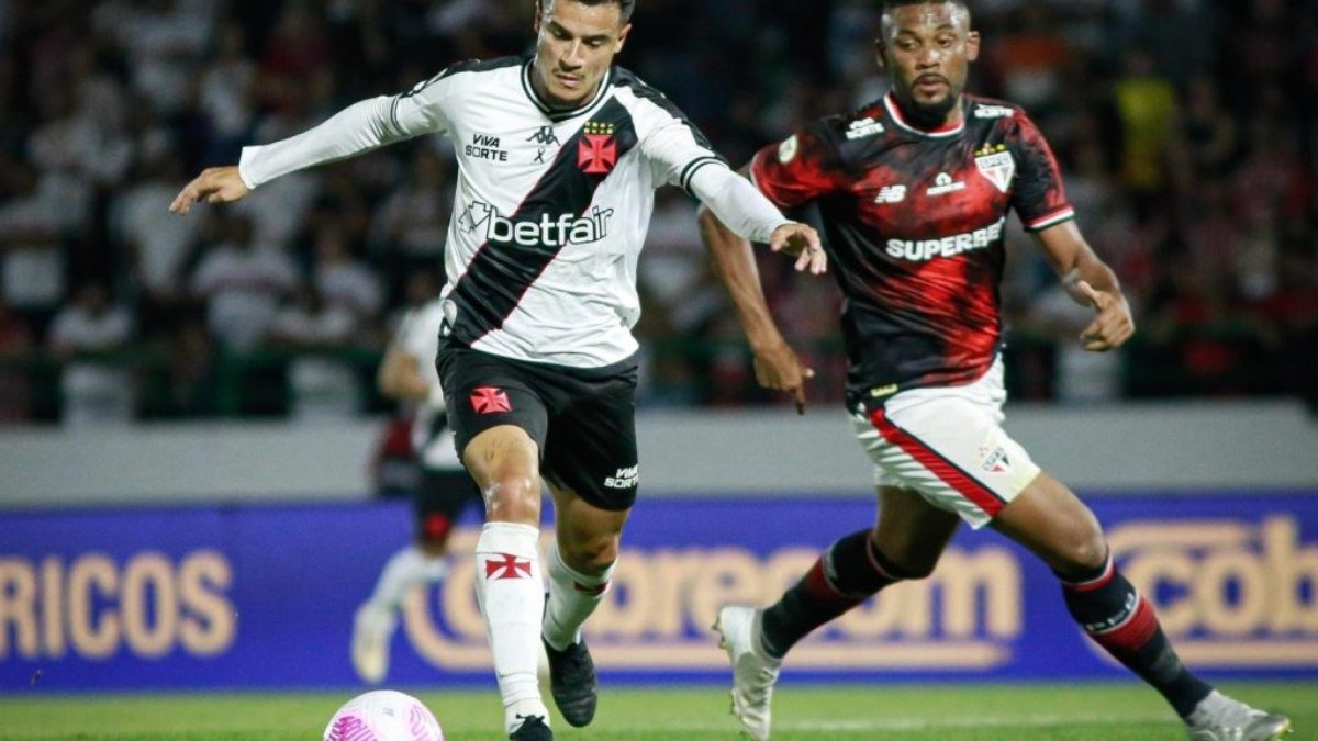 João Victor falha e é um dos destaques negativos do Vasco na derrota diante do São Paulo; veja as notas