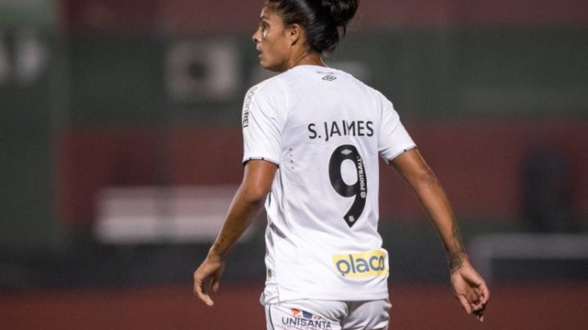 Após ficar de fora da Libertadores, Sole Jaimes volta a ser relacionada pelas Sereias da Vila