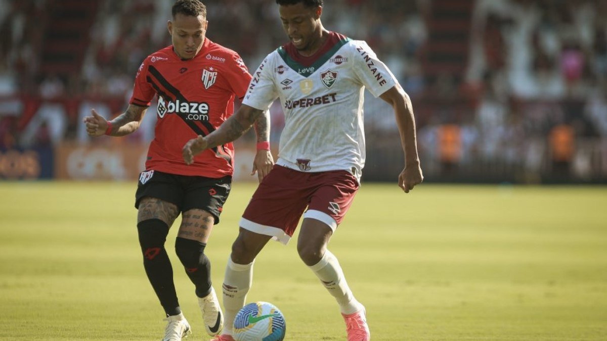 Fábio brilha novamente como herói e Keno tem desempenho apagado; veja notas