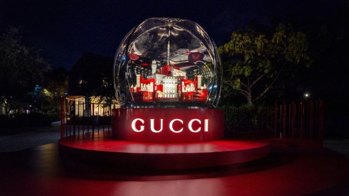 Gucci inaugura instalação de Natal no Miami Design District