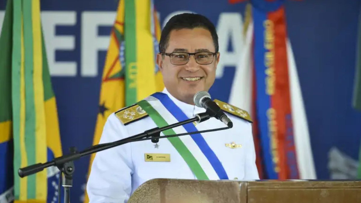 Marinha tinha tanques na rua prontos para o golpe, afirma militar