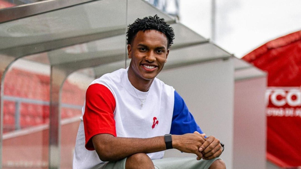 Ex-Corinthians acerta transferência
para clube de Portugal