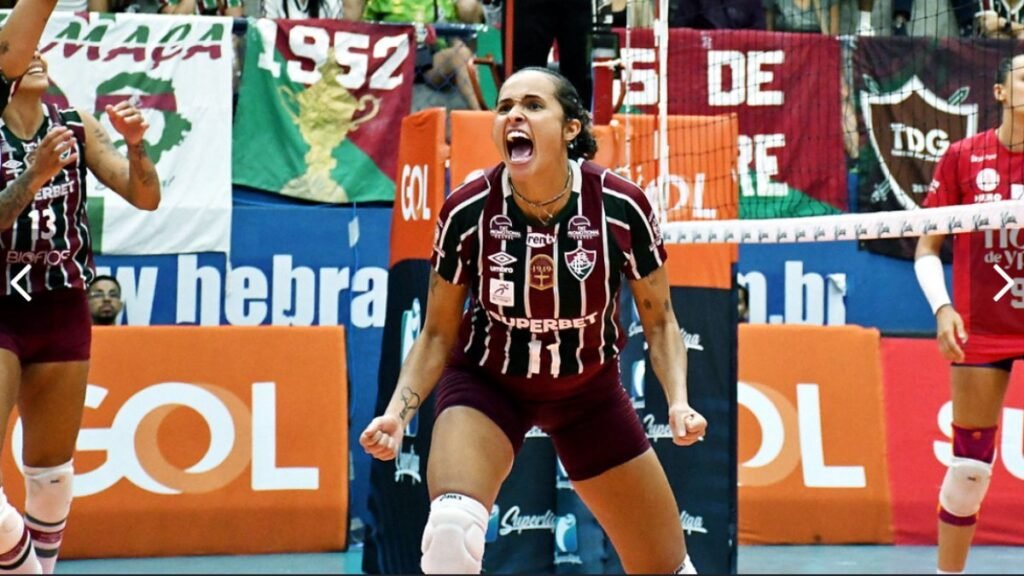 levantadora joga grávida de 6 meses