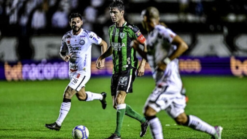 Operário-PR vence o América e mantém vivo o sonho de acesso à Série A