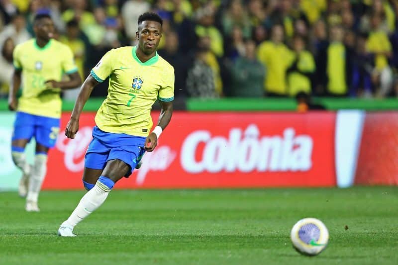 Dorival sonha com final da Copa, mas realidade é de uma Seleção que coleciona recordes negativos