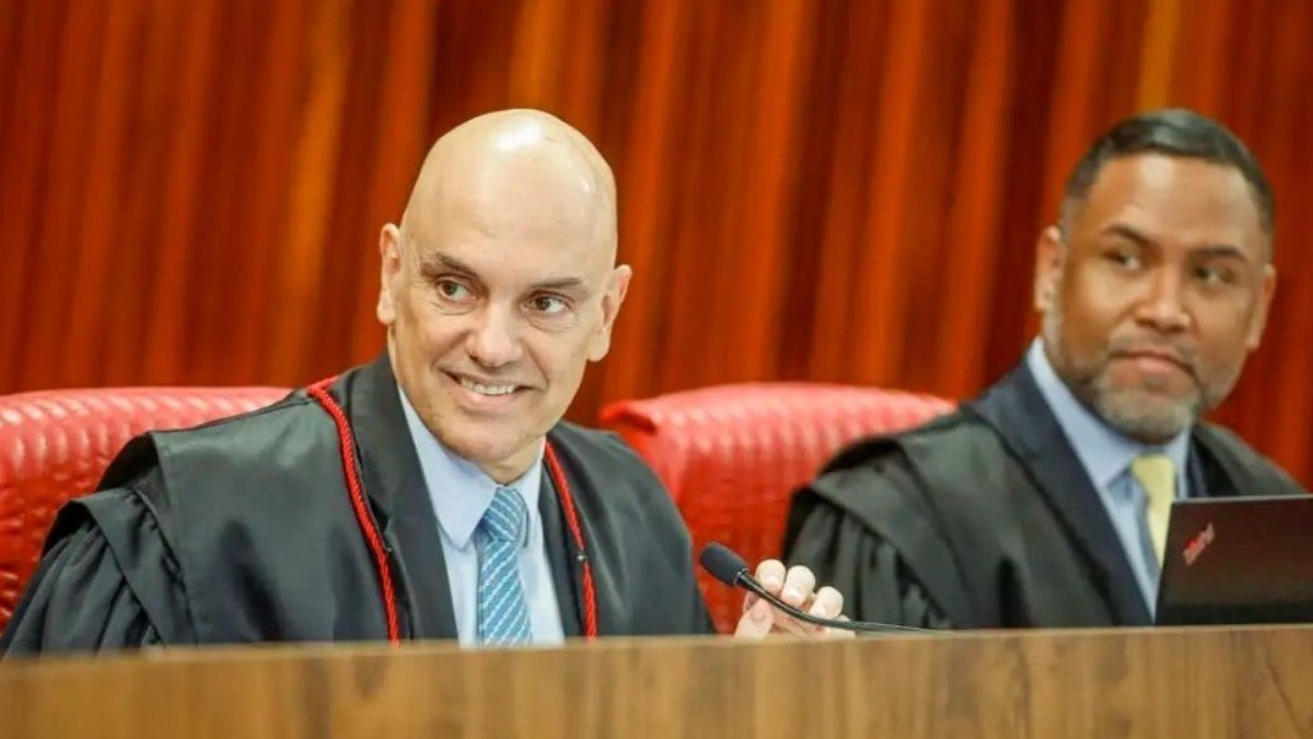Moraes rejeita recurso do X contra bloqueio de perfis de influenciador