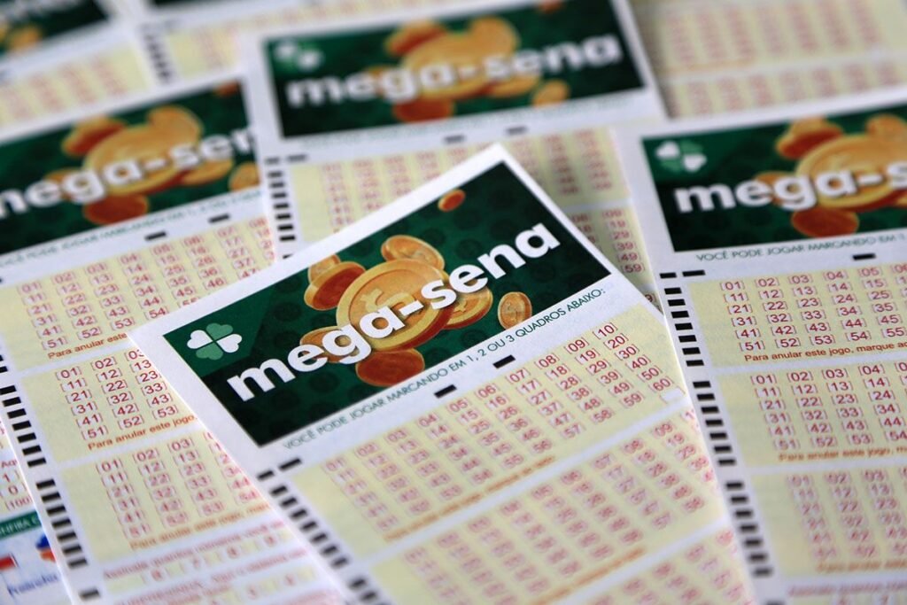 Mega-Sena 2780: prêmio acumula e pode pagar R$ 40 milhões na terça; veja números