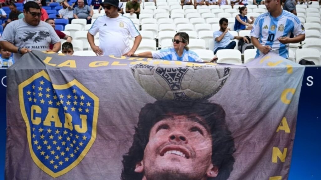 Justiça argentina autoriza transferência do corpo de Maradona a pedido de suas filhas