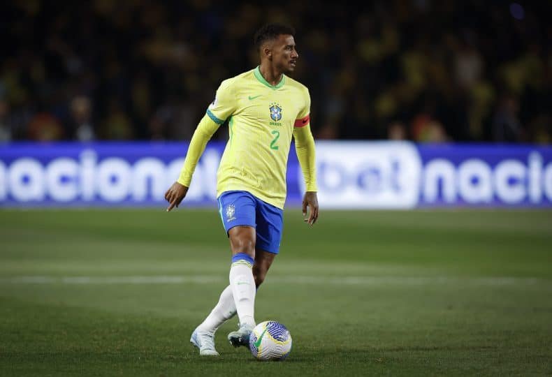 Dorival mostra por que o ‘impressionante’ Danilo é mais importante do que parece na Seleção