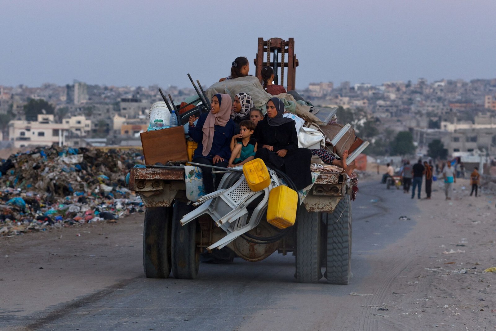 Israel ordena desocupação na cidade de Gaza, criando nova onda de deslocamentos