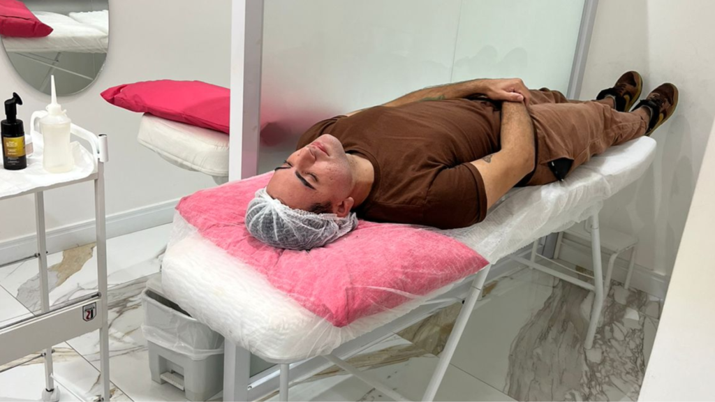 Mãe de empresário morto após peeling de fenol pede R$ 1,4 milhão em indenização