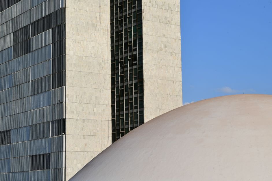 Eventos do último mês sugerem ambiente político desafiador, diz especialista ao WW