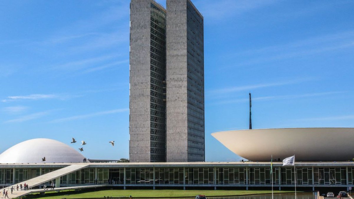 Governo Lula corre contra o tempo para liberar R$ 1 bi por dia de emendas ao Congresso