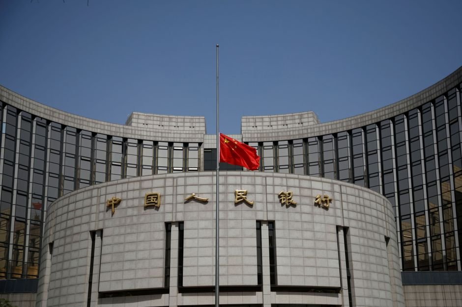 China tem espaço para cortar ainda mais taxa do compulsório, diz diretor do BC