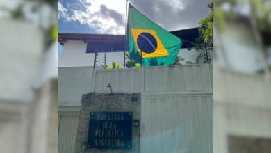 Regime de Maduro diz que houve negociação para asilados deixarem embaixada