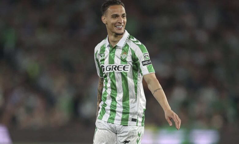 Antony exalta boa fase e revela desejo no Betis