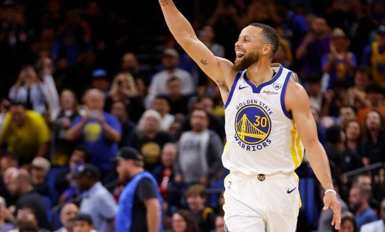 Stephen Curry é liberado para treinos leves, mas segue fora do jogo 5 Stephen Curry é liberado para treinos leves, mas segue fora do jogo 5