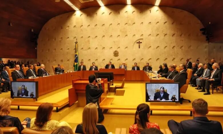 Militares viram réus por tentativa de golpe, decide STF Militares viram réus por tentativa de golpe, decide STF
