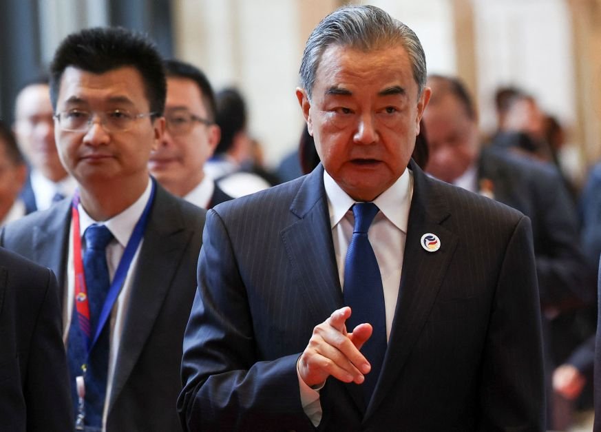 China e Paquistão concordam em aprofundar comércio e manter proximidade
