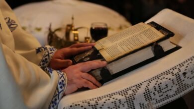número de católicos cai e o de evangélicos bate recorde