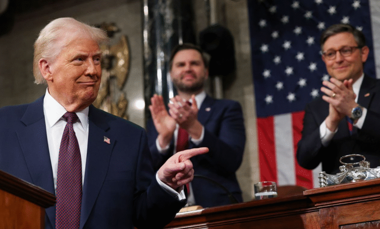 Câmara dos EUA aprova projeto de lei de Trump de corte de impostos e gastos Câmara dos EUA aprova projeto de lei de Trump de corte de impostos e gastos