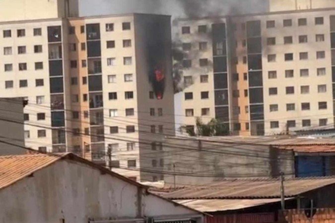 Incêndio em prédio deixa mortos em Valparaíso de Goiás