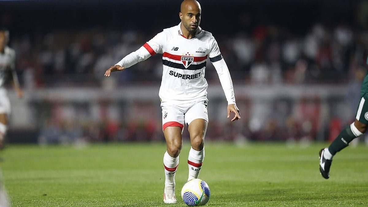 Lucas Moura, do São Paulo, é convocado para jogos da Seleção