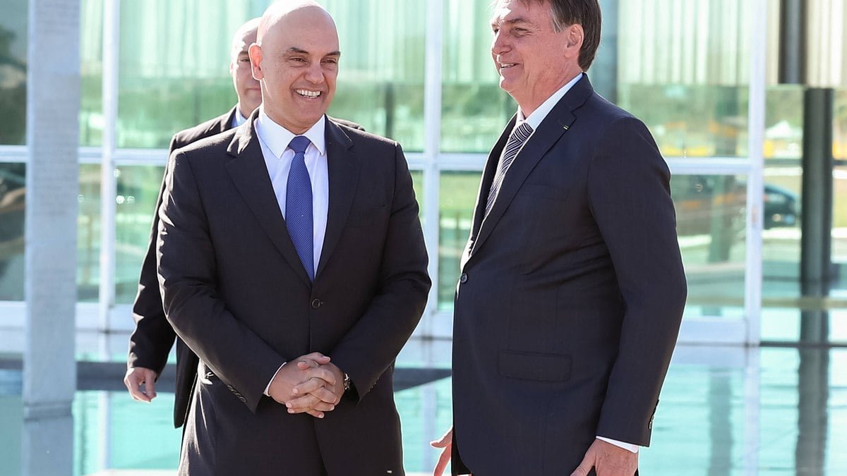 Novo projeto de anistia pode beneficiar Bolsonaro e tirar ‘poder’ de Alexandre de Moraes