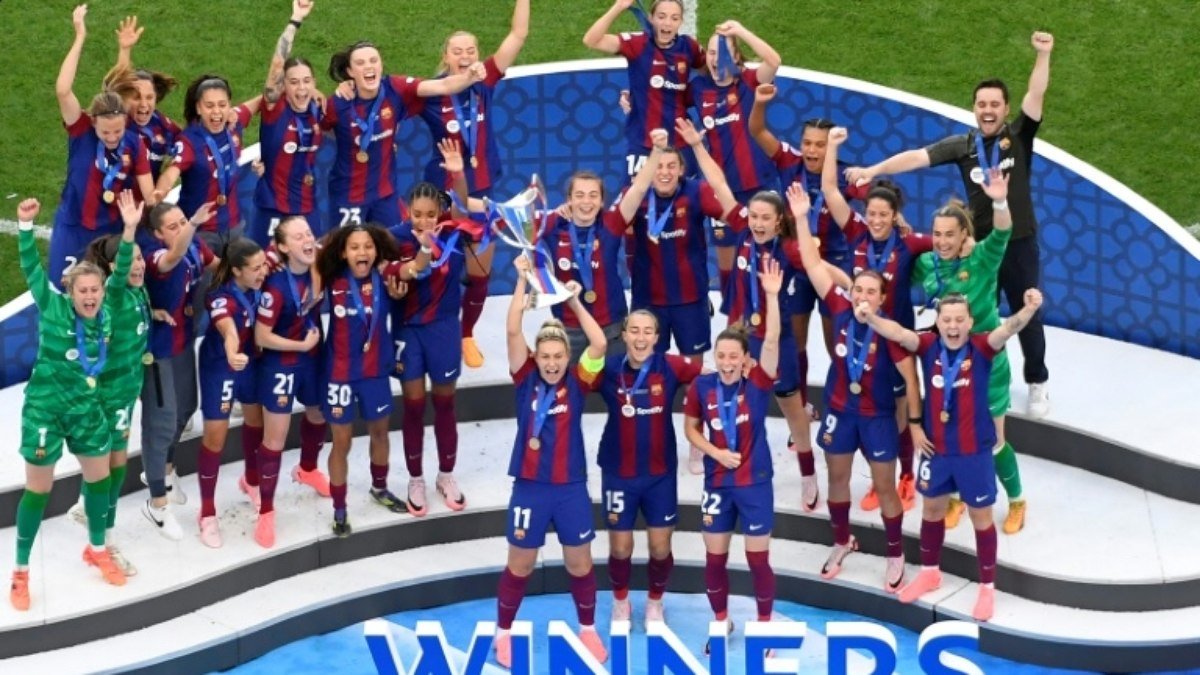 Uefa promete investir 1 bilhão de euros no futebol feminino até 2030
