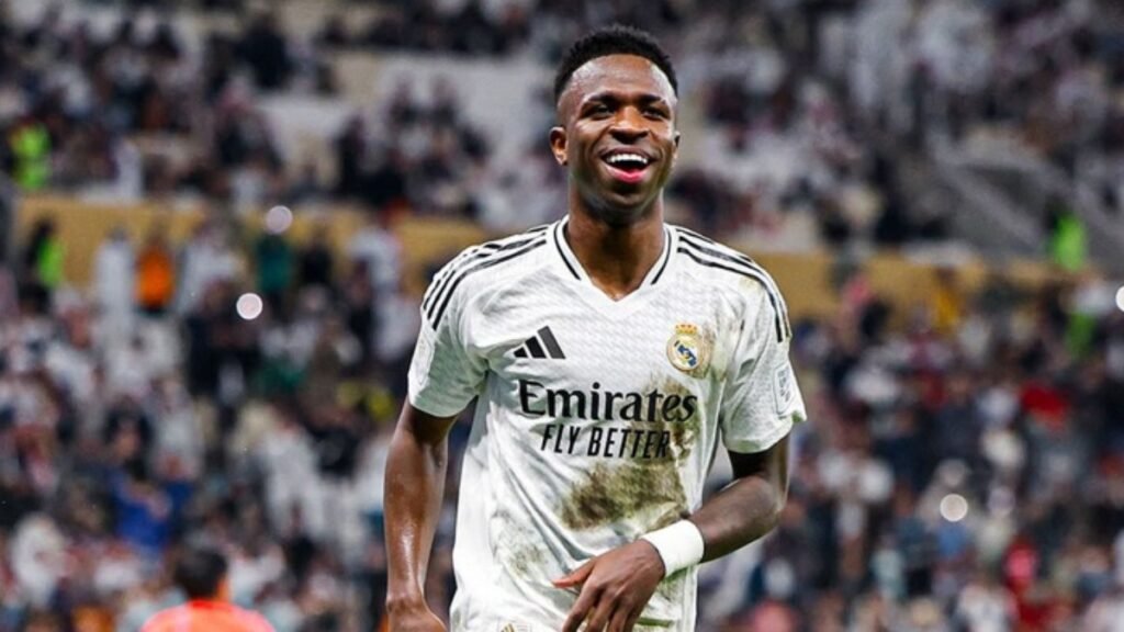 Vini Jr. brilha, Real Madrid atropela Pachuca e é campeão da Copa Intercontinental