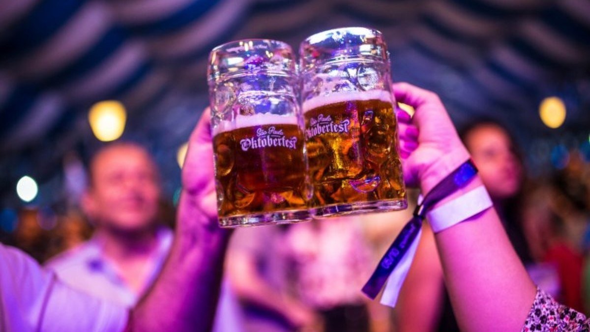Brasília ganha comemoração da Oktoberfest; entenda significado da festa