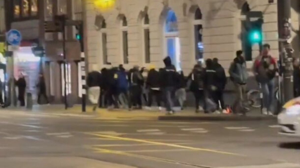 Torcedores israelenses são alvos de ataque antissemita em Amsterdã