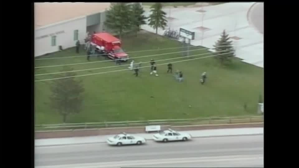 Homem é preso por planejar ataque a tiros na data do massacre de Columbine