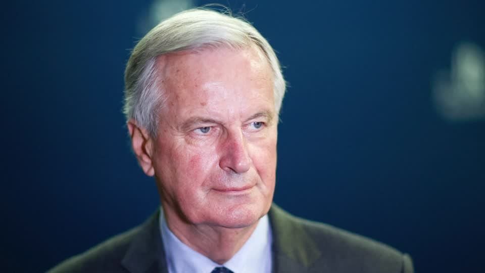 Primeiro-ministro da França sinaliza aumento de impostos para ricos e empresas Primeiro-ministro da França sinaliza aumento de impostos para ricos e empresas