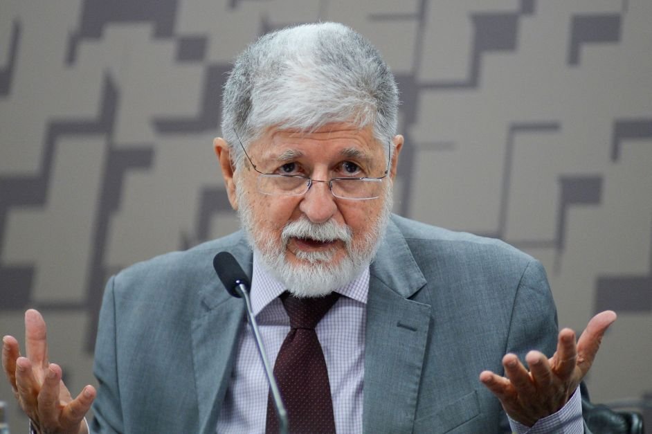 Presidente do Legislativo da Venezuela quer declarar Amorim persona non grata