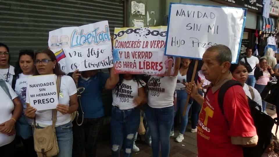 Venezuela solta cerca de 10 prisioneiros políticos, diz grupo de direitos humanos