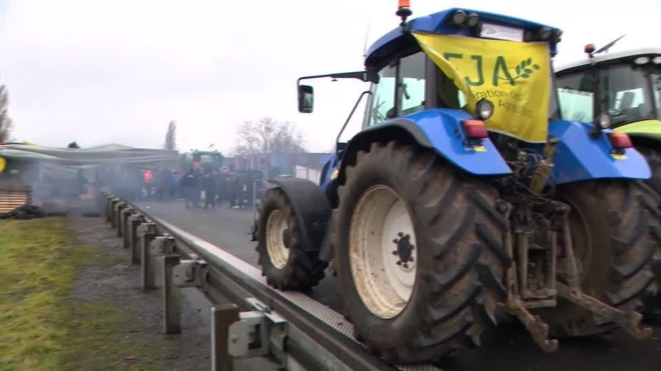 Agricultores da Bélgica bloqueiam estradas em protesto contra acordo com Mercosul