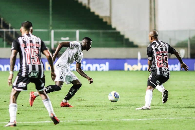 Hulk detona Luiz Henrique após atitude de atacante do Botafogo: ‘Longe de ser craque’