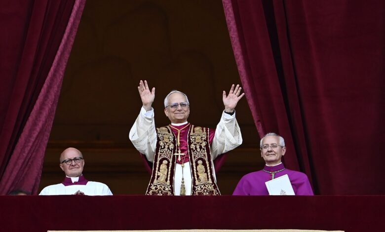 Em fotos: Papa Leão XIV é anunciado ao mundo Em fotos: Papa Leão XIV é anunciado ao mundo