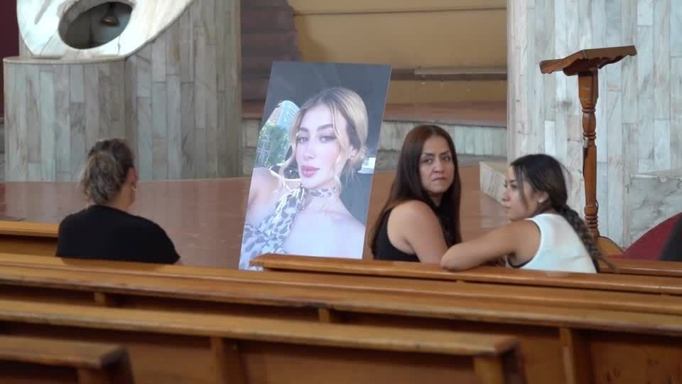 Funeral de influenciadora do TikTok assassinada é realizado no México