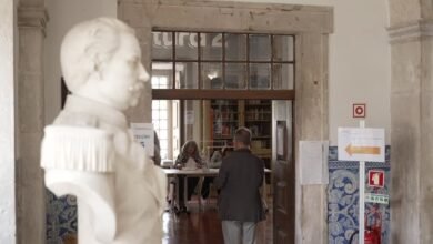 Urnas fecham em Portugal para escolha de novo parlamento