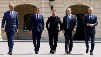 União Europeia e Reino Unido anunciam novas sanções contra a Rússia