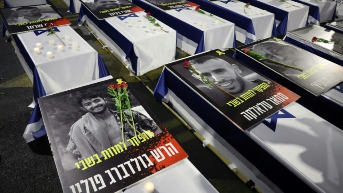 Papa se solidariza com famílias de seis reféns israelenses encontrados mortos em Gaza