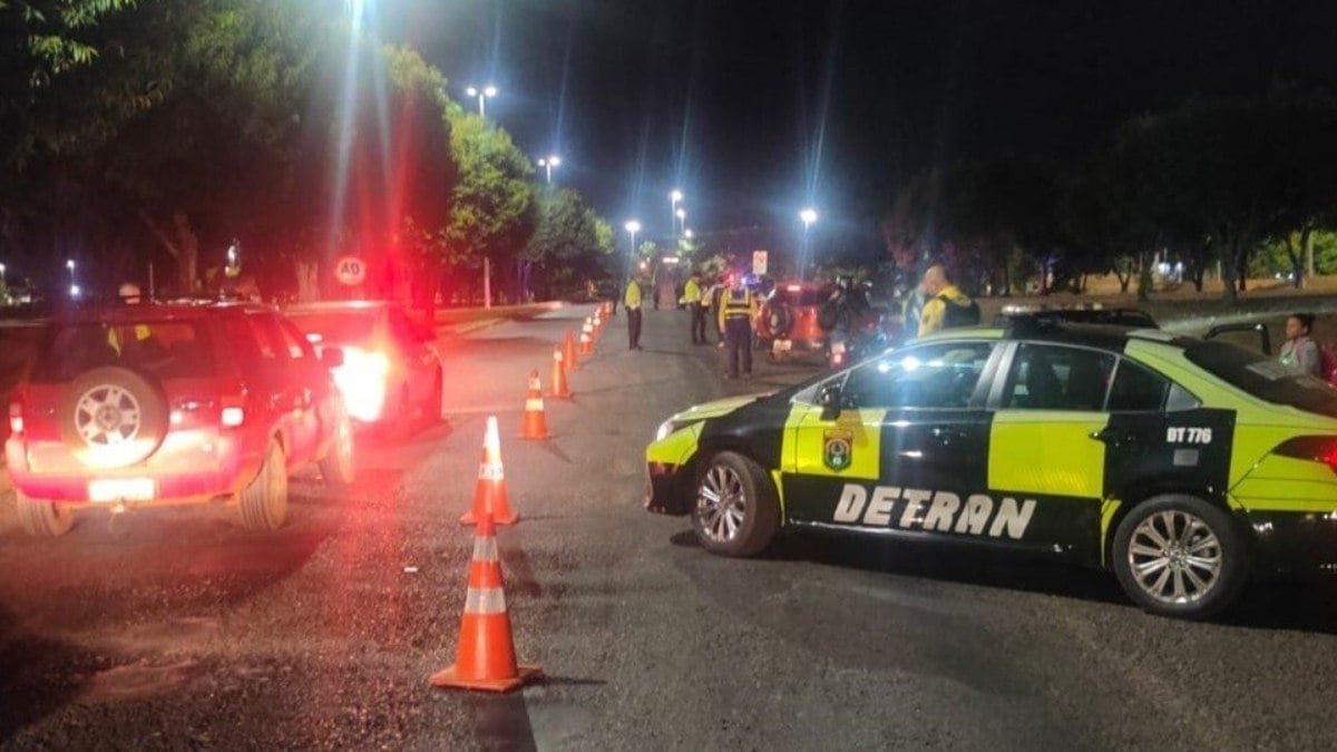 Fiscalização autua 54 condutores alcoolizados no fim de semana