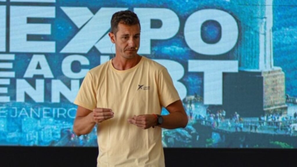 Ralff Abreu dá palestra na Expo Beach Tennis no Rio de Janeiro