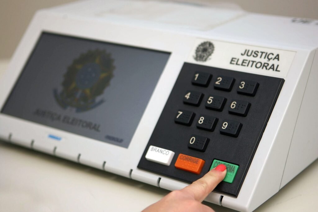 Votação começa às 8h para cidades com 2º turno; saiba detalhes