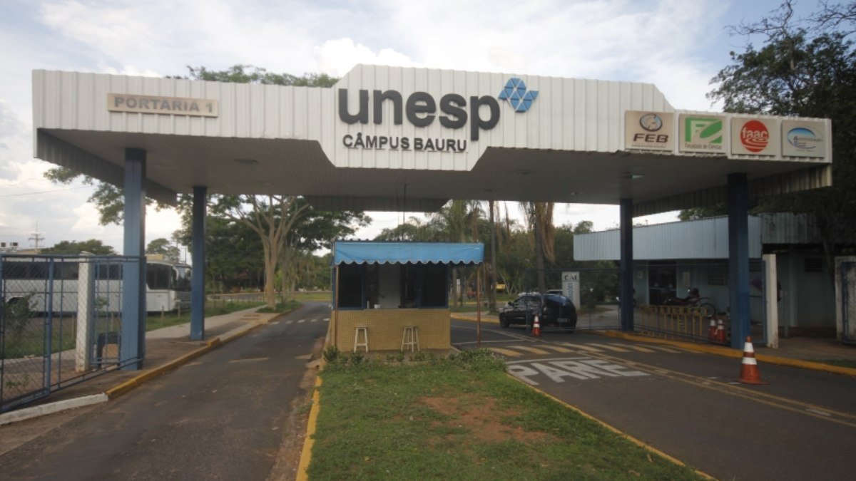 primeira fase do vestibular acontece nesta sexta (15)